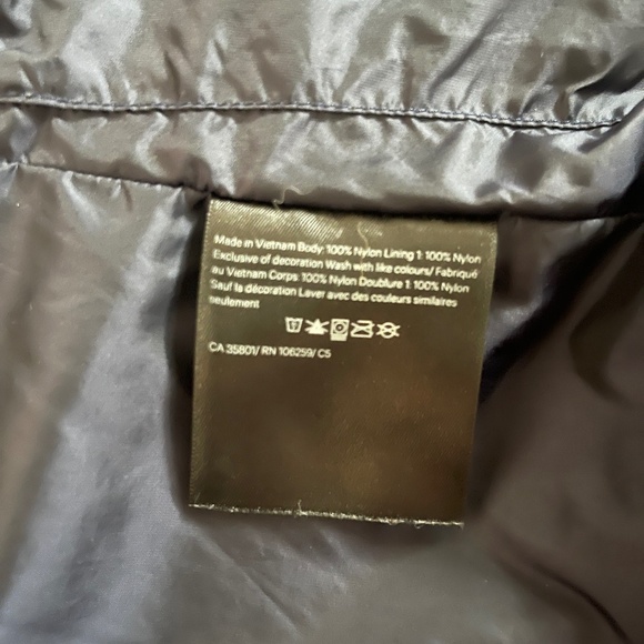 Lululemon Lightweight Jacket - Picture 5 of 5